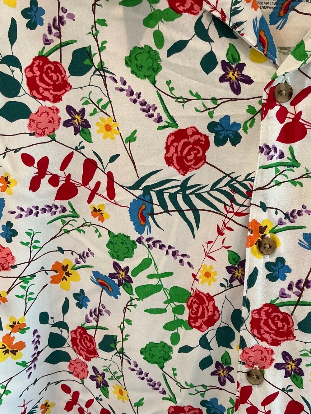 Floral Short-Sleeve Button-Up Shirt - White with Multicolor Floral Print - Picture 2 of 5